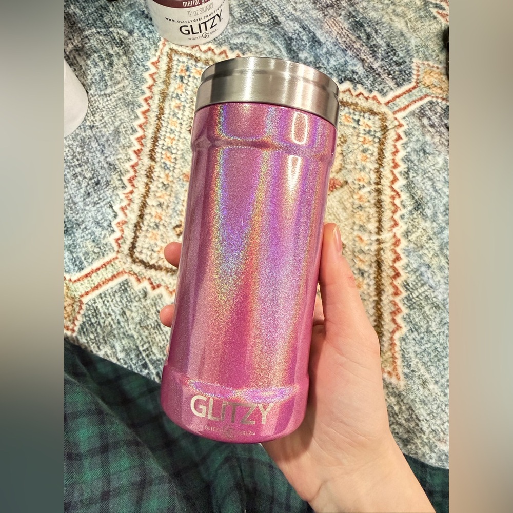 Glitzy Pink Skinny Can Cooler‎ - Merlot Glitter - Picture 2 of 7